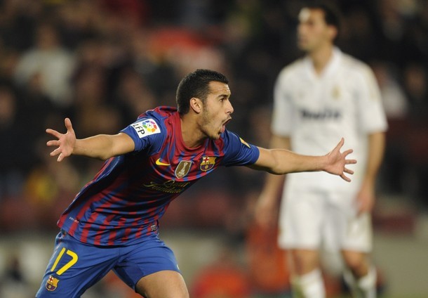 Pedro khai hỏa, Barca vượt lên dẫn trước.