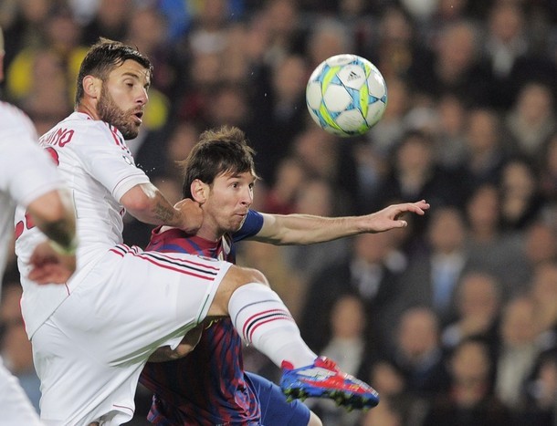 Messi lại tiếp tục gây khó cho Barca.