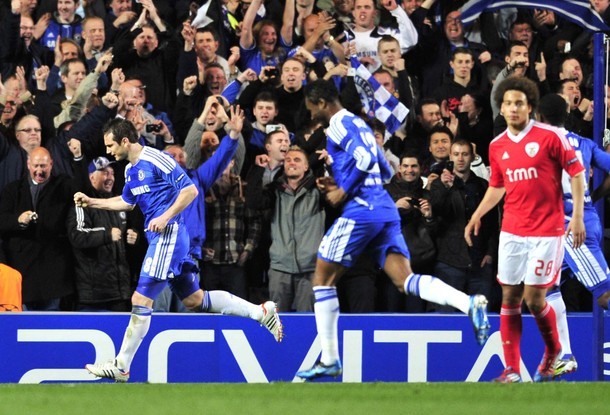 Còn Chelsea, đội bóng cũ của Mourinho cũng đã lọt vào bán kết.