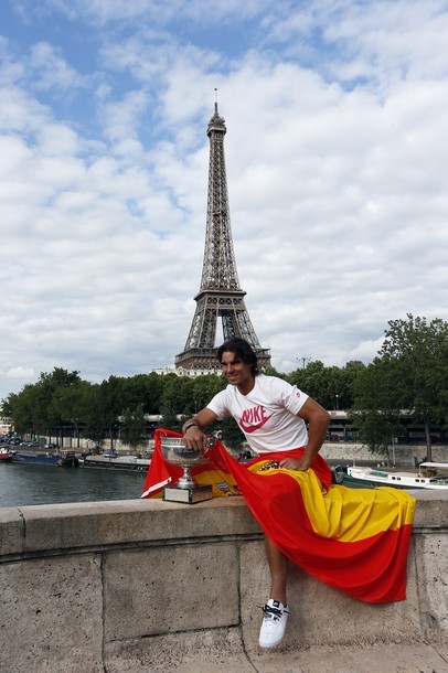 Nadal hiện vẫn là tay vợt số 2 thế giới.