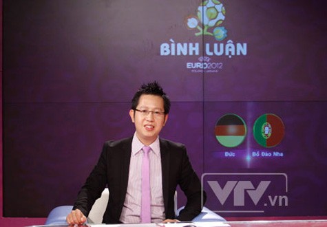 BLV Việt Khuê khiến nhiều độc giả khó chịu với những bình luận của mình ở trận chung kết EURO 2012.