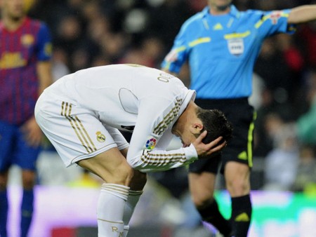 Ronaldo đang khiến BLĐ Real đau đầu.