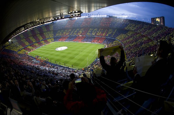 Barca-Real tại Champions League 2010/11.
