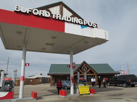 ... Và một trạm xăng, nên Buford là thị trấn nhỏ nhất nước Mỹ.