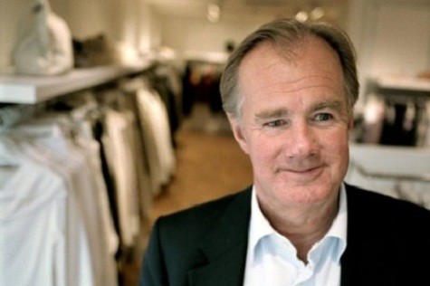3. Stefan Persson – 26 tỷ USD Ông đảm nhiệm vị trí chủ tịch thương hiệu thời trang danh tiếng H&M do cha mình sáng lập từ năm 1982, tới nay trị giá tài sản ròng của Stefan lên tới 26 tỷ USD và là công dân giàu nhất Thụy Điển, đứng thứ 3 toàn châu Âu. Ngoài ra, Forbes cũng bình ông là tỷ phú giàu thứ 8 trên thế giới.