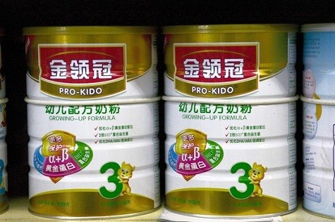 Sản phẩm của hãng sữa Bắc Kinh, Yili có sửa dụng sữa bột của California Diaries.