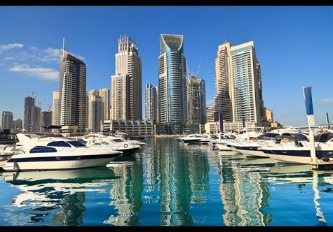 8. Dubai Dubai được xem là thủ đô mua sắm của khu vực Trung Đông. Nó đã vượt Rome để vươn lên vị trí thứ 8 về lượng thăm quan của khách du lịch. Đồng thời nó cũng vươn lên dẫn đầu trong top 10 thành phố hàng đầu thu hút khách du lịch của Trung Đông và Châu Phi.
