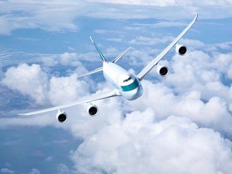 Sải cánh của Boeng 747-8I là hơn 68 mét.