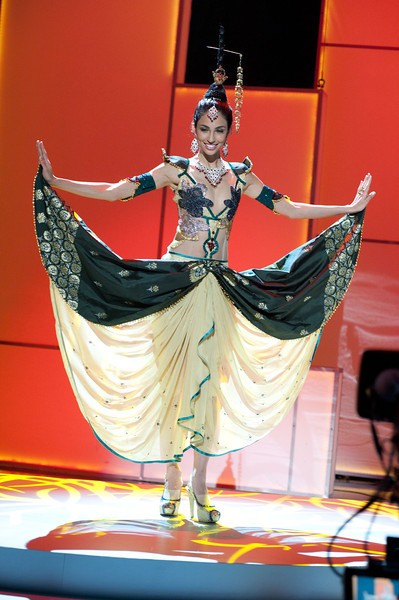 Miss Malaysia, Deborah Henry