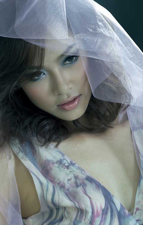 Nhiều người còn ưu ái cho rằng, gương mặt của Vương Thu Phương còn rất hợp với các cuộc thi Hoa hậu.