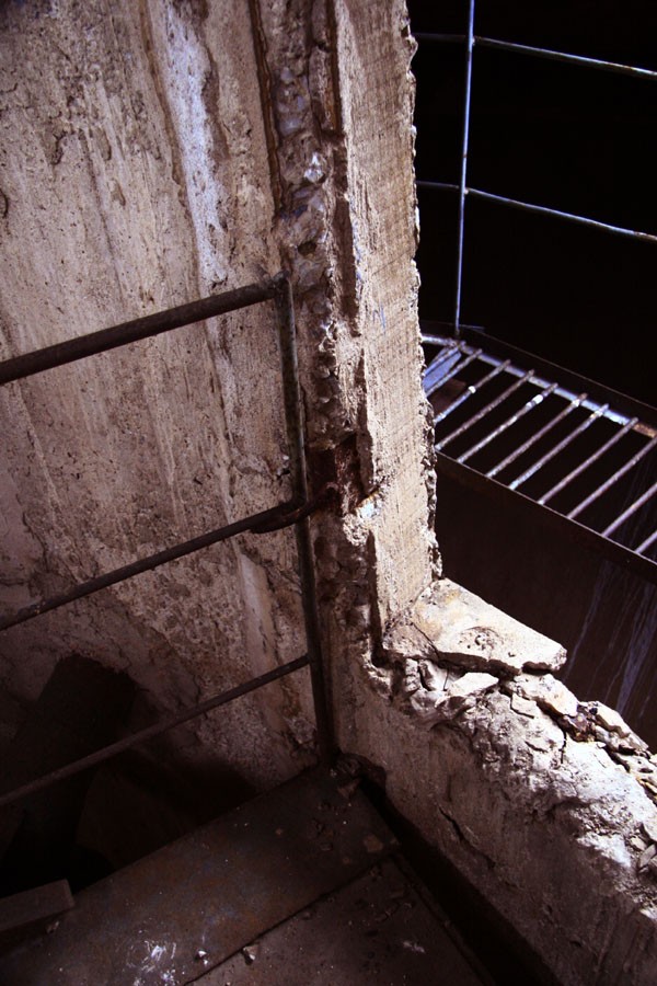 Ô cửa này là lối dẫn ra bể chứa nước của tòa tháp Trung Tự