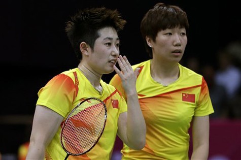 Yu Yang và Wang Xiaoli đã bị loại vì những hành động phi thể thao