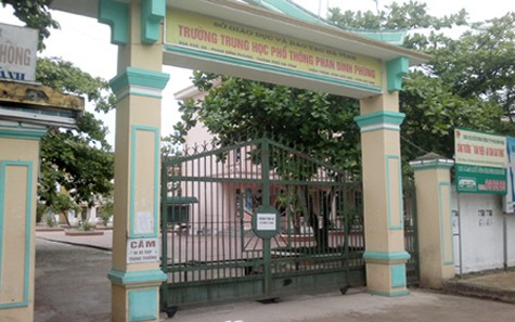 Trường Phan Đình Phùng, nơi H. tẩm xăng tự thiêu