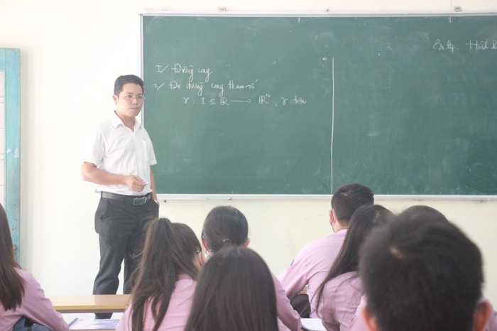 Trường Đại học Quy Nhơn cũng là một cơ sở đào tạo ngành Toán ứng dụng ở nước ta. Ảnh: NVCC