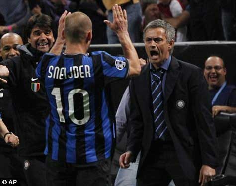 Mourinho cùng Sneijder khi còn ở Inter