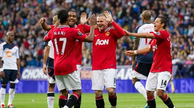 Đại pháo thành Manchester: Rooney lập hat-trick mới