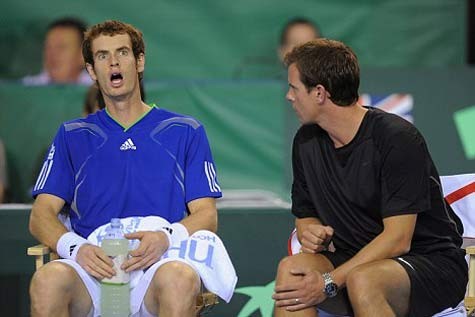 Andy Murray vừa thua ở bán kết US Open đã phải đấu ở Davis Cup.