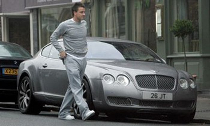 John Terry cũng chơi xe Bentley cùng hiệu như Gerrard