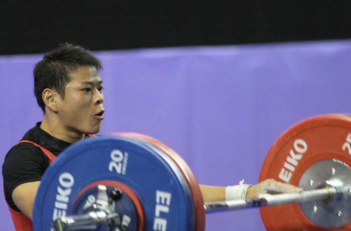 Ở môn cử tạ, Thạch Kim Tuấn chỉ giành được huy chương Đồng ở nội dung cử đẩy hạng cân 56kg.