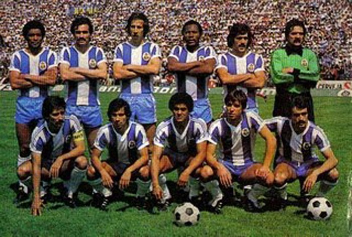 Porto 4-0 MU (1977-1978): Một lần nữa là siêu cúp châu Âu. MU gặp Porto ở vòng 2. Họ bị đánh bại 0-4 trên đất Bồ Đào Nha trước khi thắng 5-2 trên sân nhà. Porto đi tiếp với tổng tỷ số 6-5.