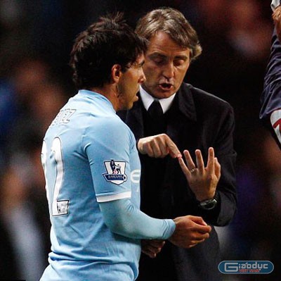 Tevez và Mancini đã cạch mặt nhau từ tháng 11/2011