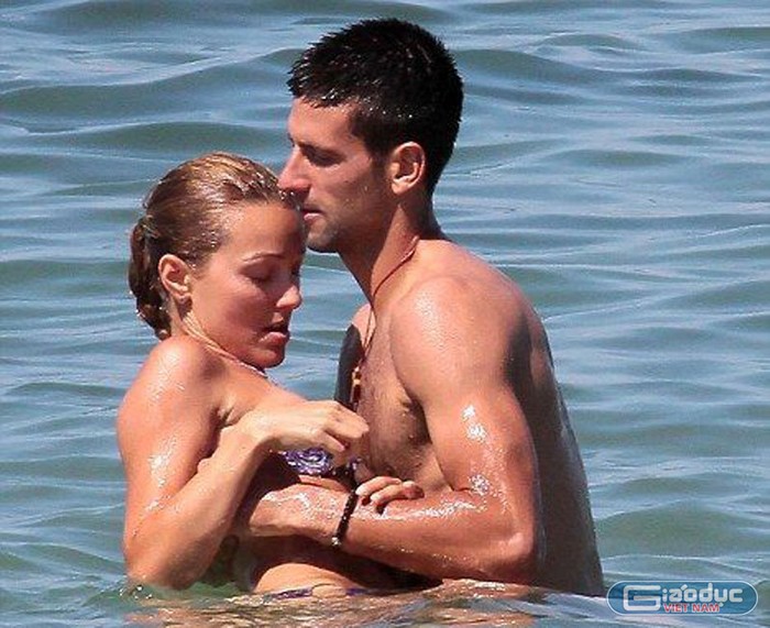 Novak Djokovic cùng cô bạn gái Lawrence