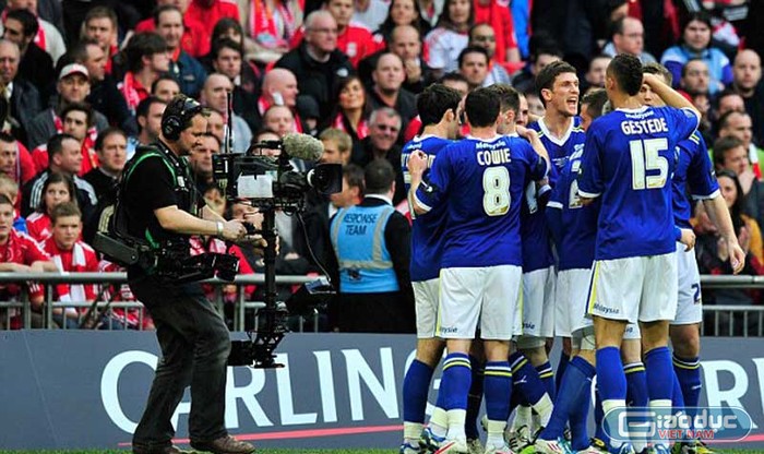 Cardiff ăn mừng bởi họ biết rằng sau đây sẽ là những phút còn khó khăn gấp bội