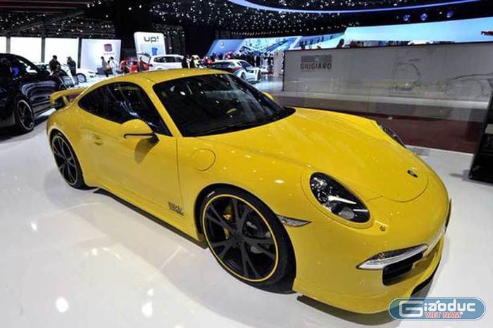 Chiếc Porsche 911
