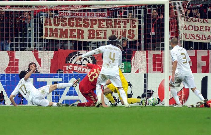 Tuy nhiên cuối cùng Hùm xám cũng đã có được thắng lợi nhờ bàn thắng ở phút cuối của Mario Gomez.