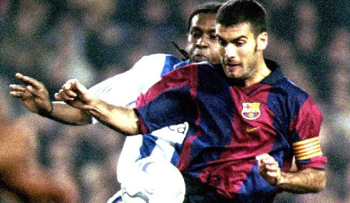 Trong 11 năm chơi bóng tại Nou Camp, Guardiola đoạt 6 chức vô địch quốc gia, 2 cúp Nhà vua, 4 Siêu cúp TBN, một chức vô địch Champions League và 1 Siêu cúp châu Âu.