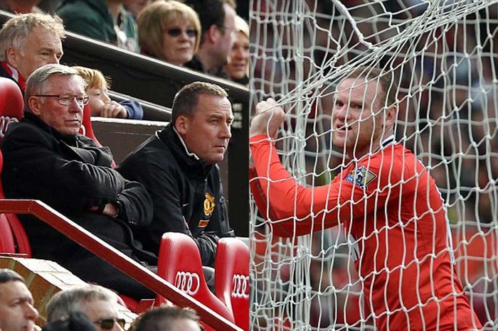 Thắng 2-0, nhưng Alex Ferguson lẫn Wayne Rooney đều hiểu rằng họ có quá ít cơ hội để vô địch ở vòng cuối.