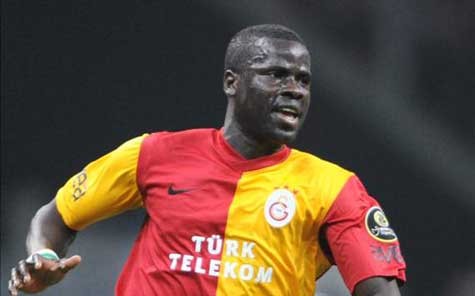 Emmanuel Eboue vô địch Thổ Nhĩ Kỳ cùng với Galatasaray mùa giải này