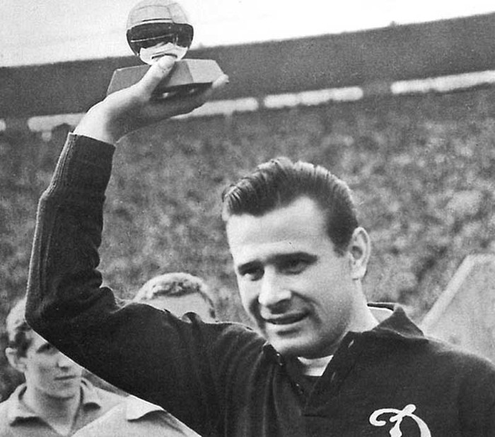1960 - Lev Yashin (Liên Xô): Vô địch