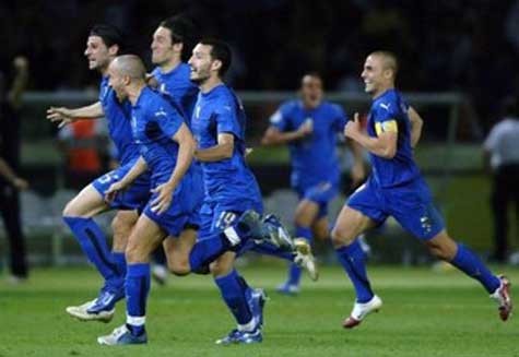 Trong bóng tối của Calciopoli, ĐT Italia đã vô địch World Cup 2006. Vậy điều gì sẽ xảy ra tại EURO 2012?