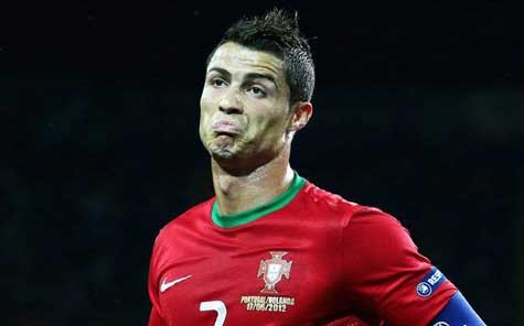 Trước một Czech vắng Rosicky, liệu Ronaldo có tiếp tục tỏa sáng?