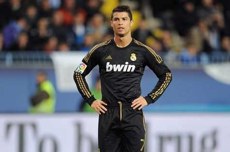 Ronaldo hưởng một trong những mức lương cao nhất trong giới cầu thủ, nhưng không là gì khi so sánh với các CEO
