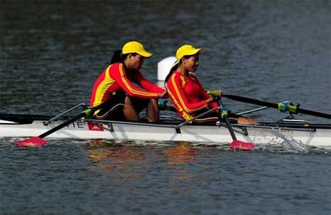 Không bất ngờ khi cặp đôi Thảo - Hài thất bại trong nội dung 2000m thuyền nhẹ đôi nữ