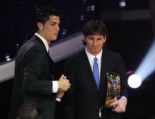 Ronaldo và Messi là 2 siêu sao xuất sắc nhất hành tinh.