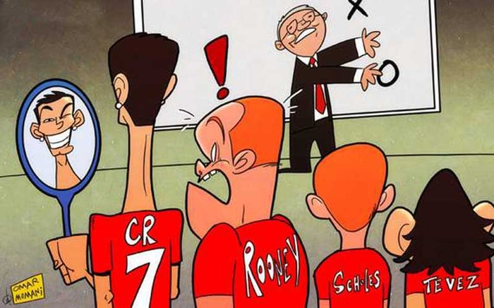 Trong cuốn sách mới ra mắt "Wayne Rooney: Một thập kỷ Premier League của tôi", Rooney đã mô tả Ronaldo như một người "không thể vượt qua hình ảnh phản chiếu của chính mình nếu không dành một phút để chiêm ngưỡng nó". R10 tiết lộ rằng Ronaldo luôn khởi động bằng việc chăm chút bản thân, soi gương để lấy tinh thần trước lúc thi đấu. Điều này nhiều lần dẫn tới việc CR7 còn không biết Sir Alex có điều gì chỉ dạy cho các cầu thủ của mình trong phòng thay đồ.