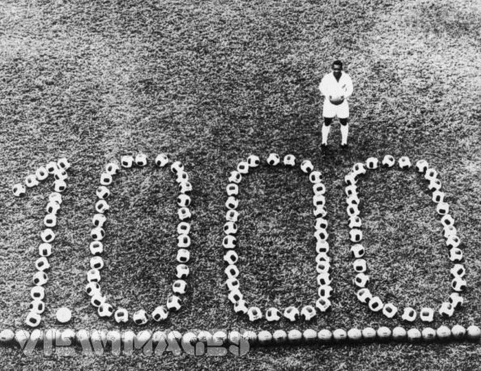 1. Bàn thắng thứ 1000: năm 1969 đánh dấu bàn thắng thứ 1000 trong sự nghiệp thi đấu của Pele, biến ông trở thành một trong những chân sút ghi nhiều bàn thắng nhất trong lịch sử bóng đá.