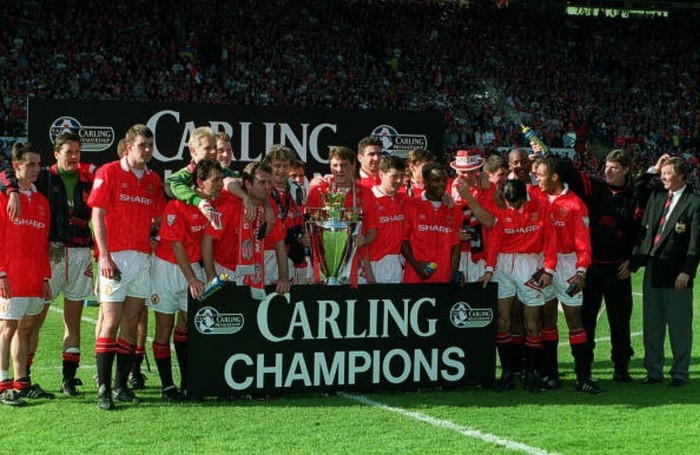 Đội hình vô địch League Cup 1994 của Manchester United do Alex Ferguson dẫn dắt. Các cầu thủ bao gồm Gary Pallister, Bryan Robson, Peter Schmeichel, Brian McClair, Mark Hughes, Steve Bruce, Eric Cantona, Denis Irwin, Paul Parker…