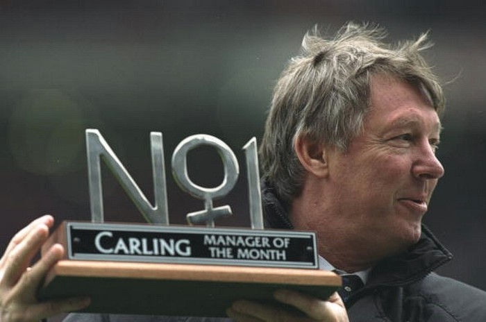 15/3/1997. Alex Ferguson nhận giải thưởng HLV xuất sắc nhất Premier League tháng 3/1993.