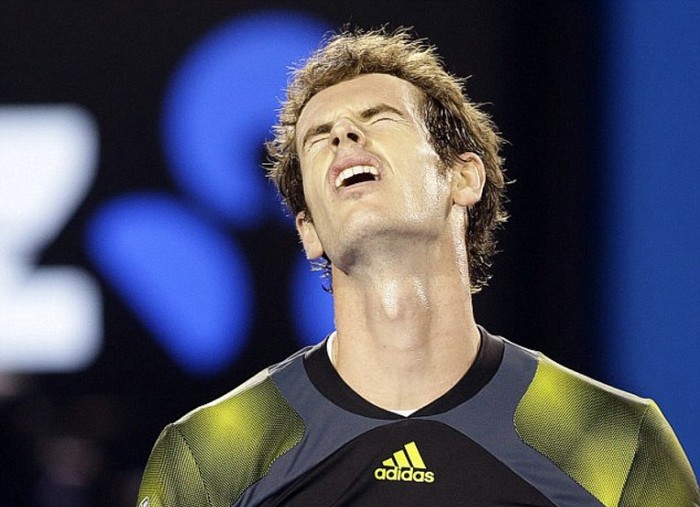 Nỗi thất vọng của Andy Murray sau khi không thể đoạt 2 chức vô địch Grand Slam liên tiếp.