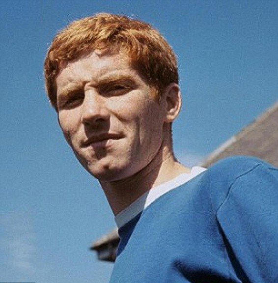 Alan Ball, cầu thủ trẻ nhất của đội tuyển Anh vô địch World Cup 1966.