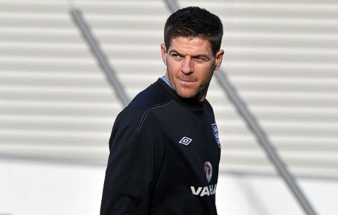 Steven Gerrard: "Đây là cơ hội cuối cùng của Thế hệ vàng. Cơ hội ấy bắt đầu hôm nay".