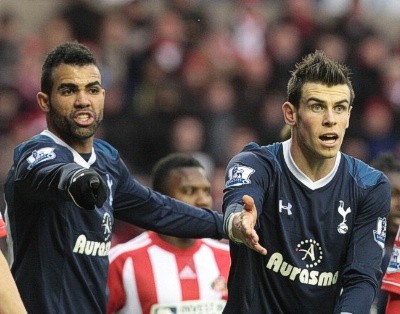 Gareth Bale và Sandro sẽ chỉ còn 1 cơ hội để có thể dự Champions League mùa sau