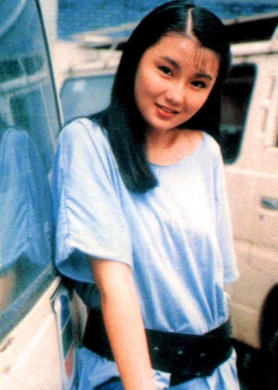 Năm 1988, Trương Mạn Ngọc thực sự chứng tỏ khả năng diễn xuất với vai diễn đột phá trong Vượng giác tạp môn" để loại bỏ danh hiệu "bình hoa di động". Ảnh: Baidu Xem thêm: Cơn sốt 'thiên sứ' 9X: Vẻ đẹp hiện đại hớp hồn phái mạnh