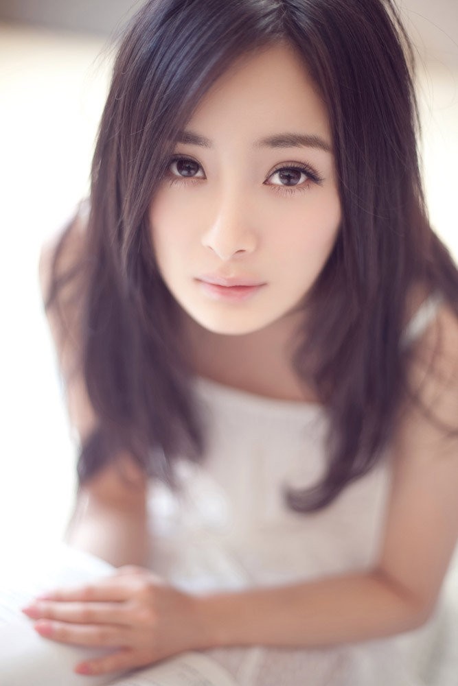 Nàng tiểu hoa đán còn được bình chọn là người sở hữu đôi mắt đẹp nhất Trung Quốc.