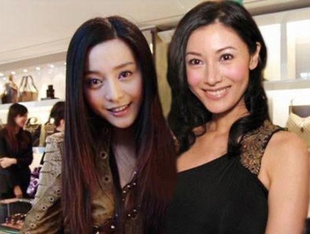 Kiều nữ đẹp nhất màn ảnh Hoa ngữ và Hoa hậu đẹp nhất trong lịch sử Hồng Kông, ai hơn?