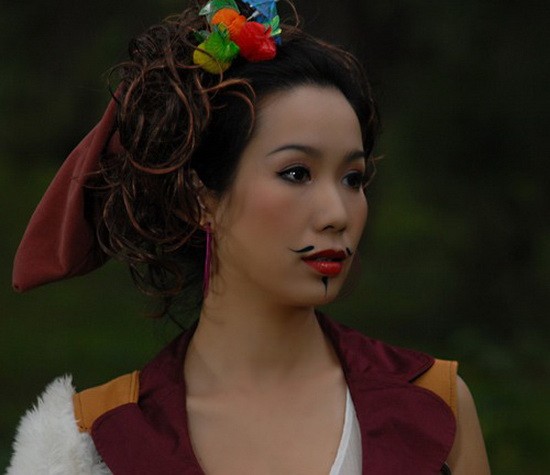 Ít xuất hiện tại events, không vướng scandal xầm xì, ồn ào của showbiz, diễn viên Kim Chi khá "im hơi lặng tiếng" trong vài năm gần đây. (Ảnh: X) Xem thêm: Phong cách thời trang Sao Việt / Bộ sưu tập váy xinh chào hè 2012.